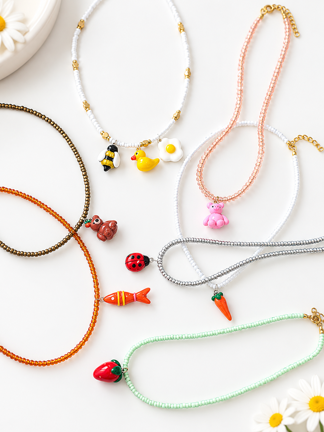 SURPRISE NECKLACE